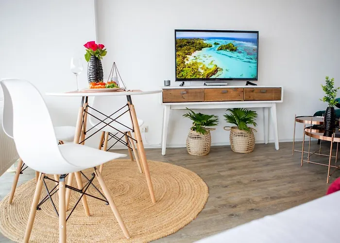 Modernes Apartment Mit Tollem Blick Ueber Die Stadt