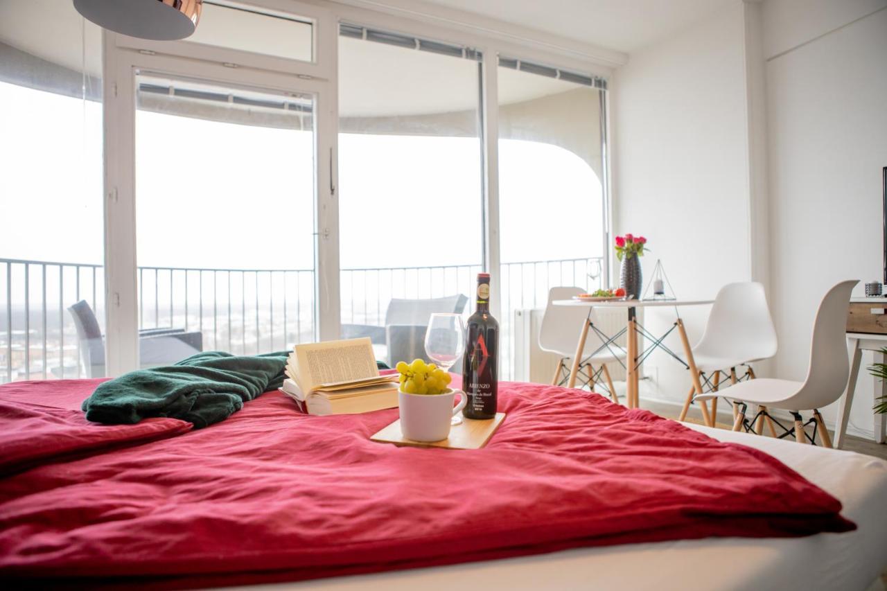 Modernes Mit Tollem Blick Ueber Stadt Apartment Augsburg